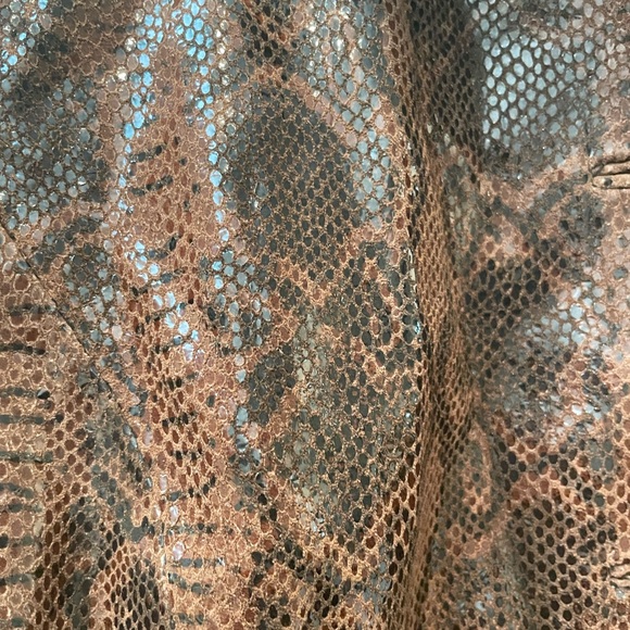 Brown Snake Print Leather 3/4 Coat size medium - Picture 8 of 11